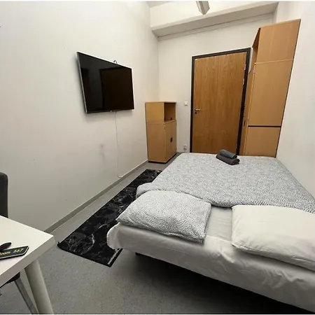 Hmi Smart Group Oy 0667 Hostel